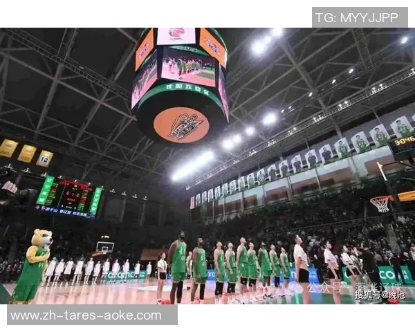 杨鸣连吃两T被罚进场,辽篮憾负北京首钢,遭受CBA赛季首败